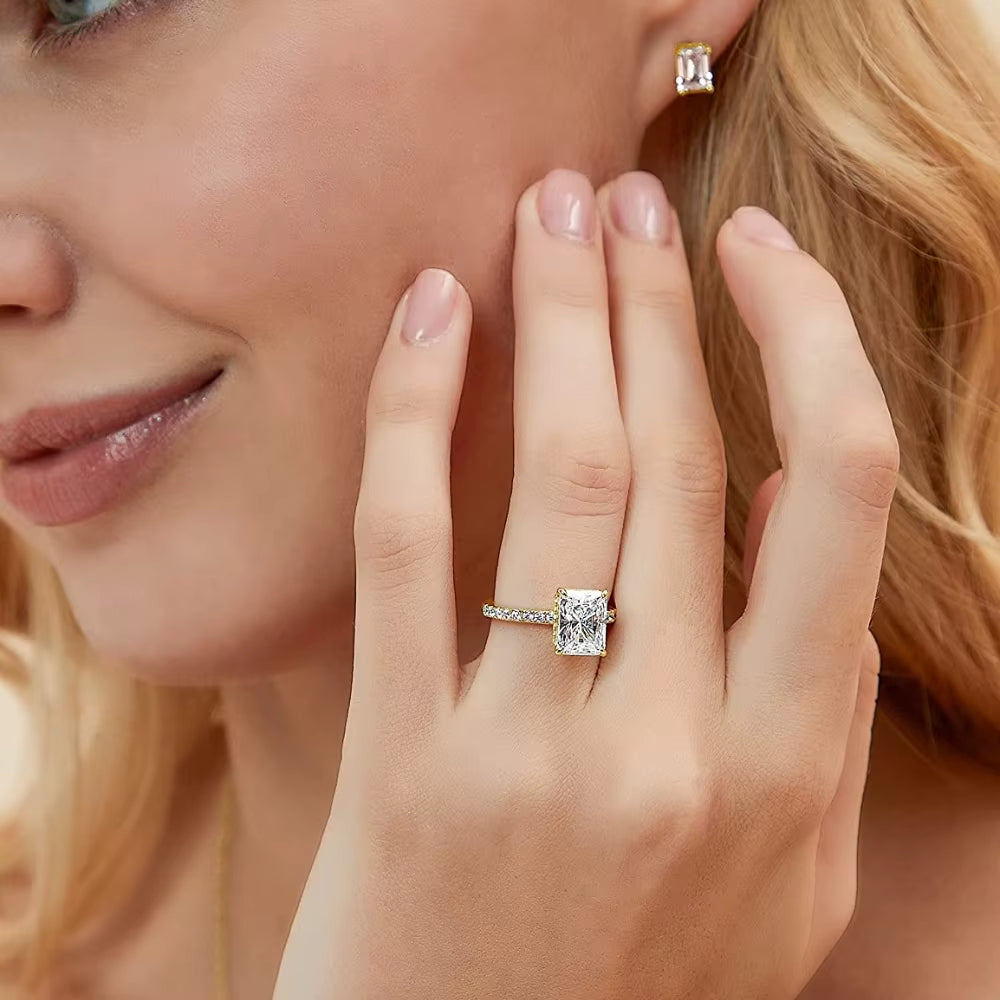 Anello Cosmic Sparkle