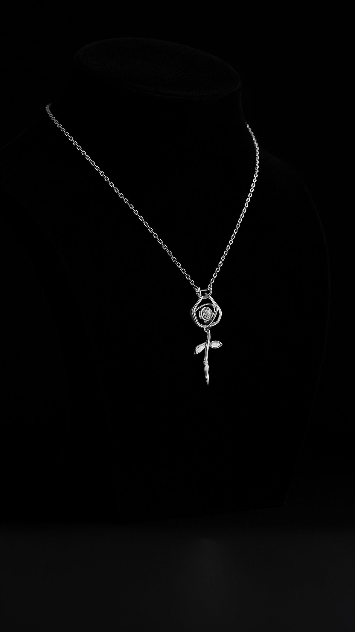 Romantic Rosette Necklace