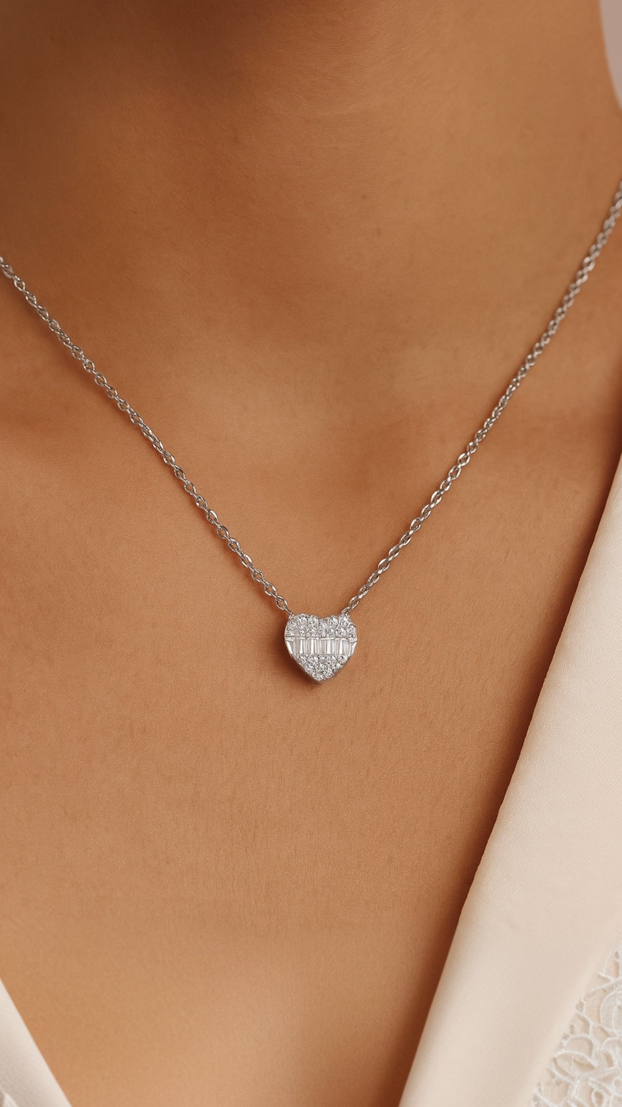 Refined Love Necklace