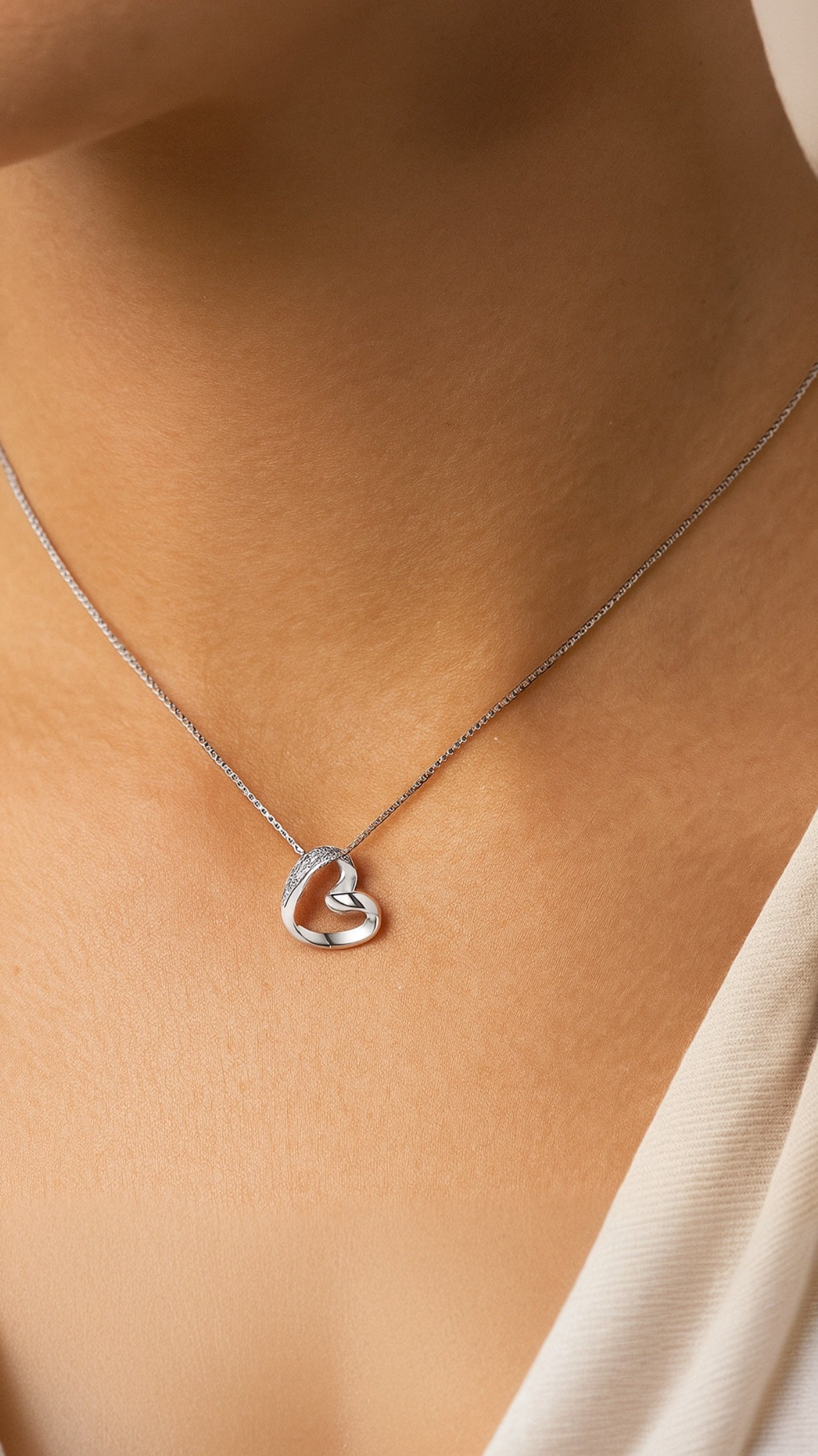 Heartstrings Necklace