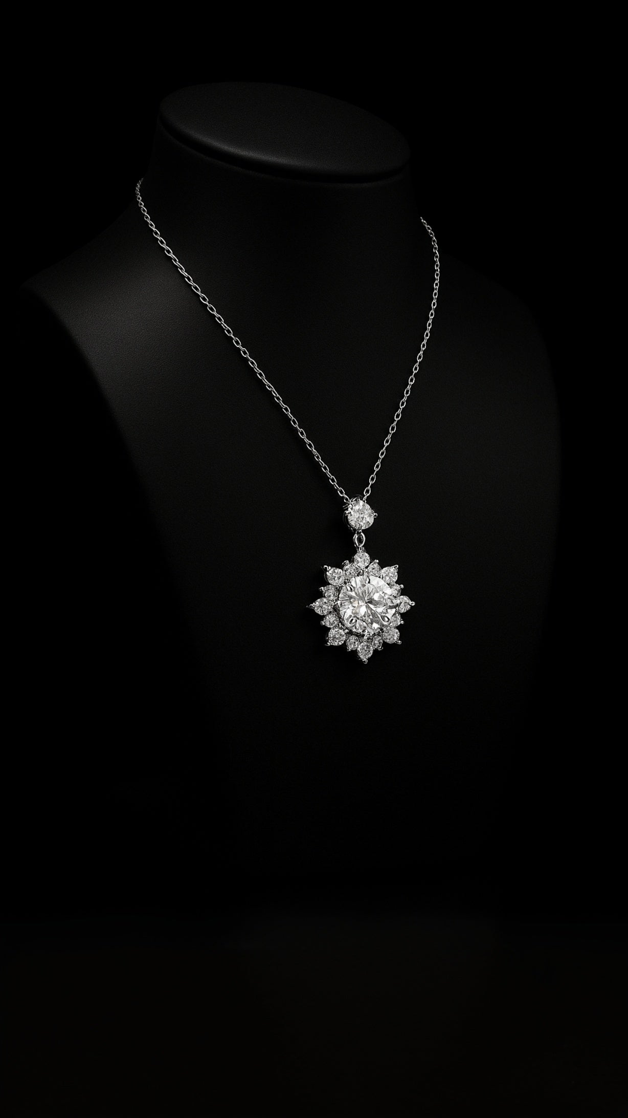 Sparkling Glamour Necklace