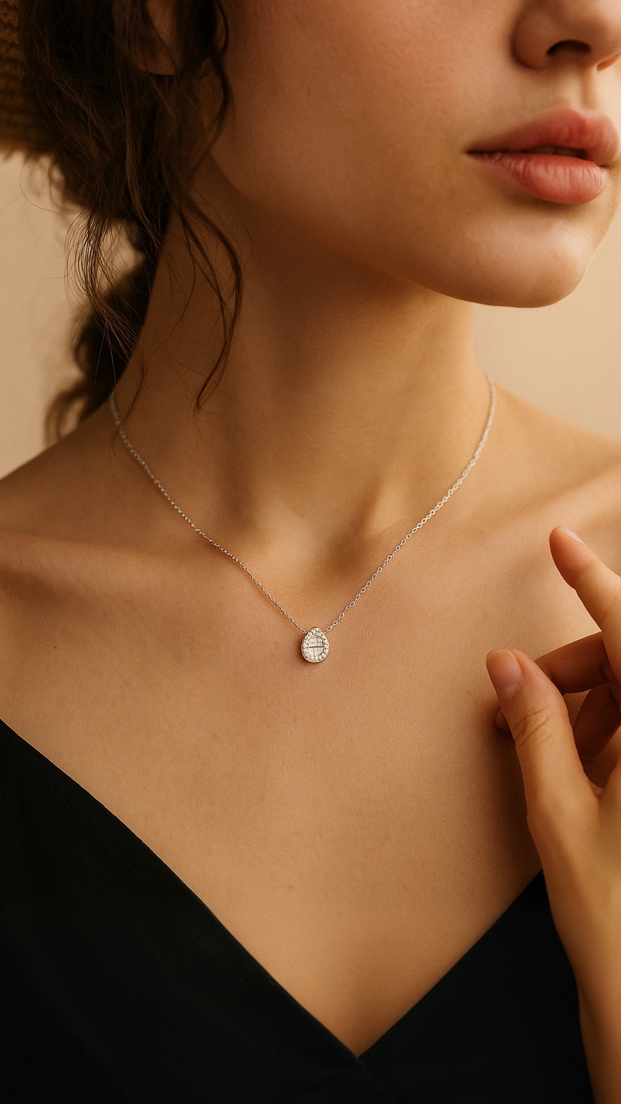 Mysterium Necklace