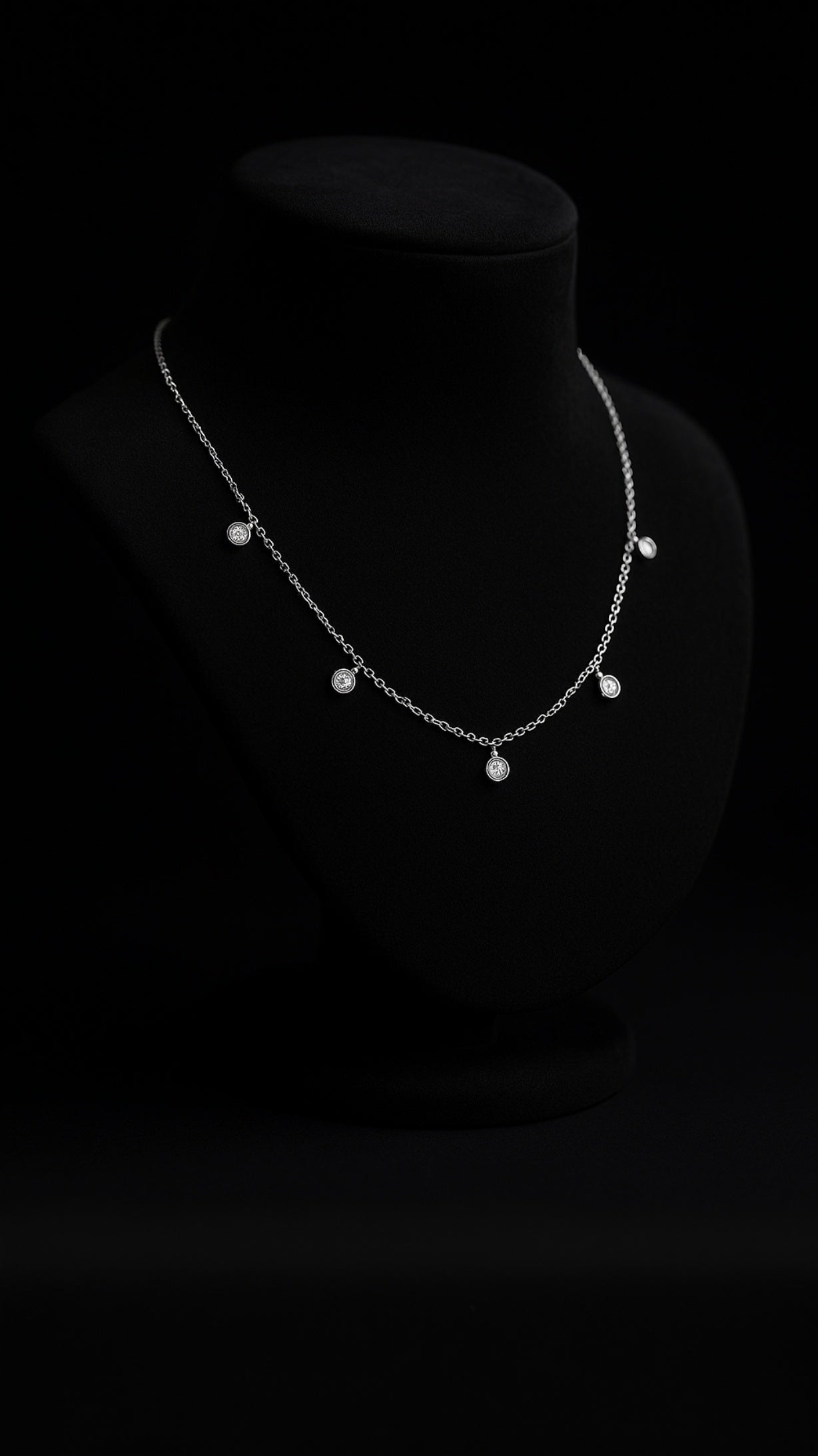 Refined Majesty Necklace