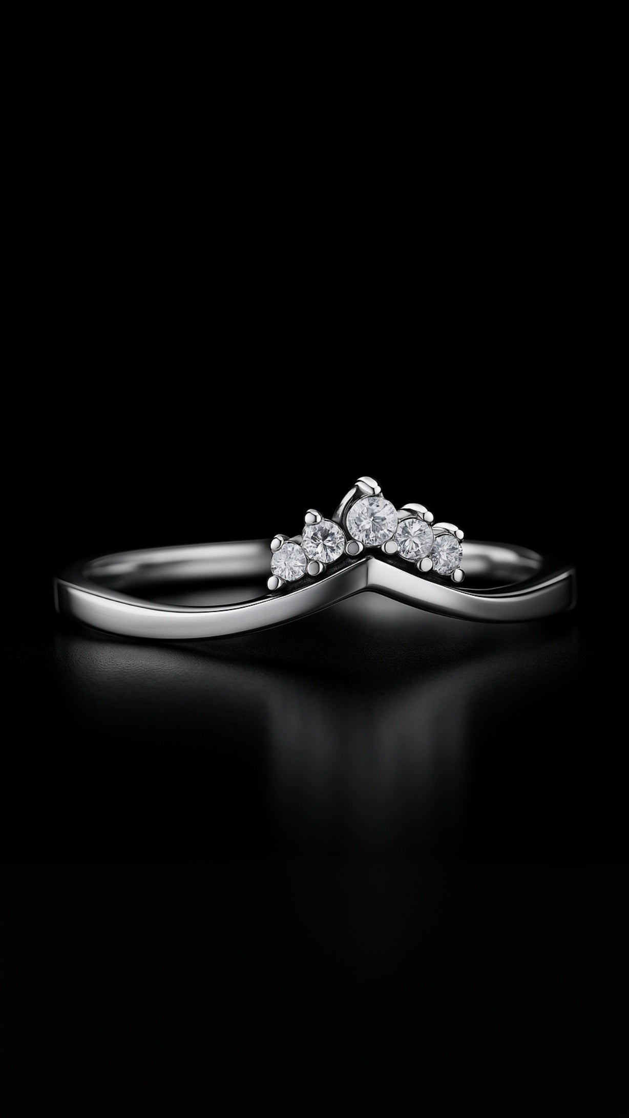 Eloquent Majesty Ring