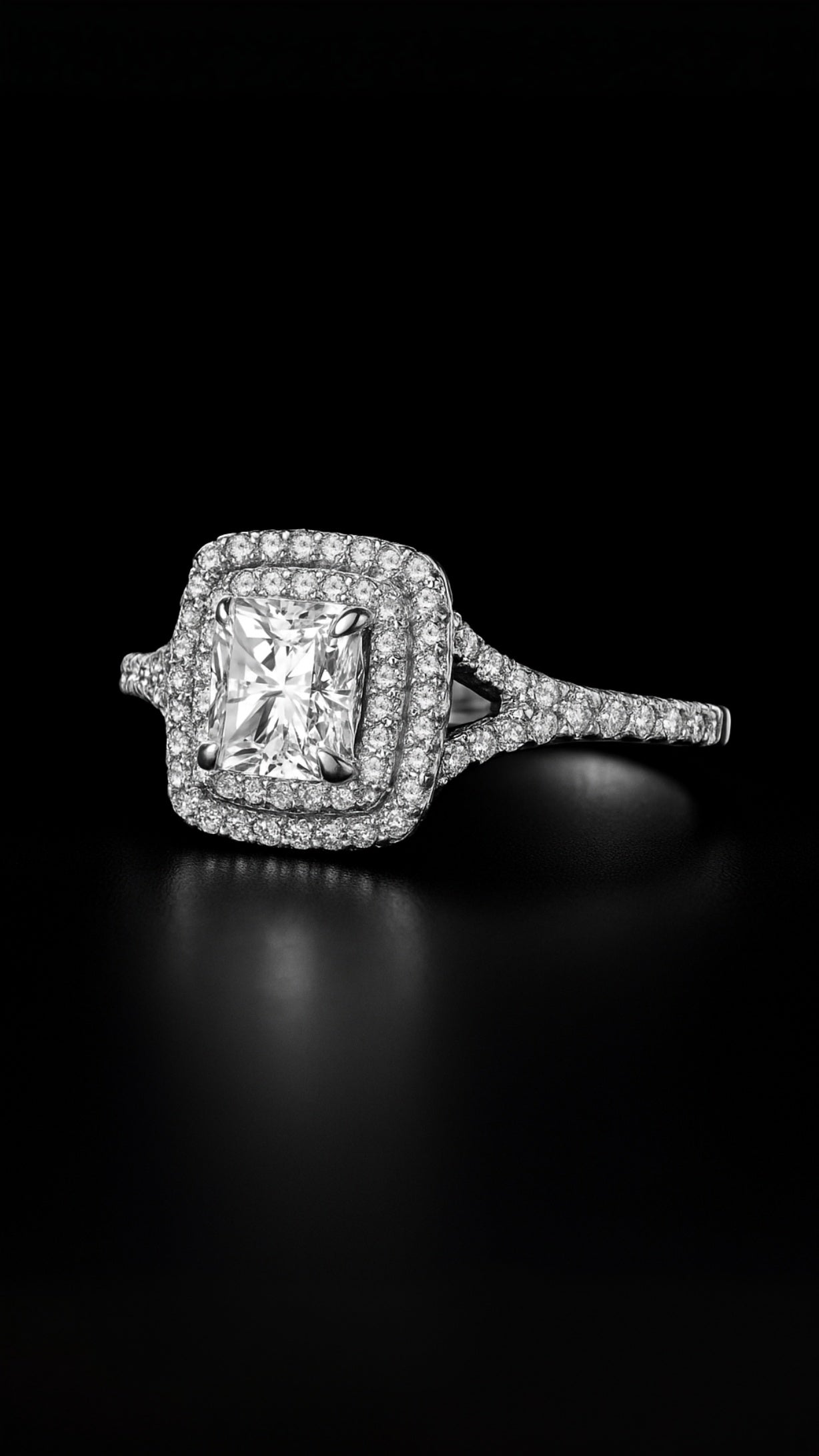 Lustrous Moonlight Ring
