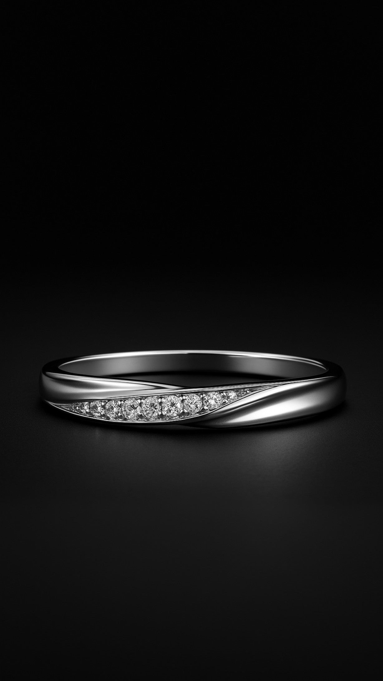 Radiant Swirl Ring