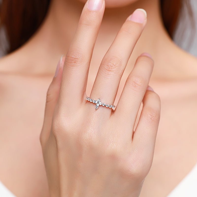 Deluxe Diamondique Ring - Diamoray