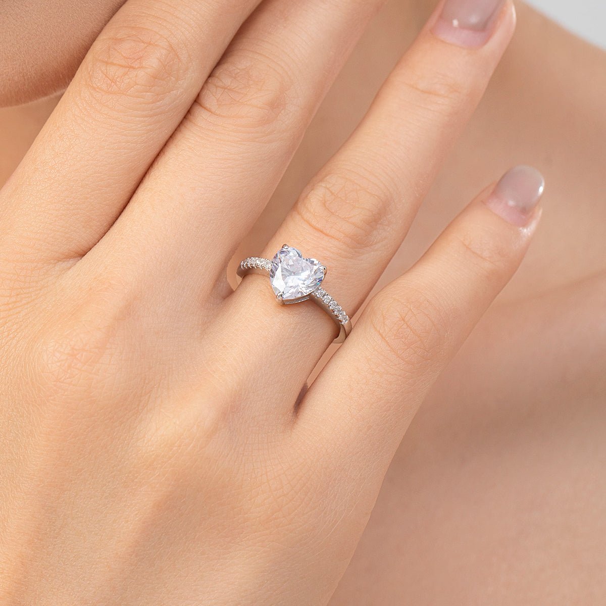 Imperial Love Ring - Diamoray