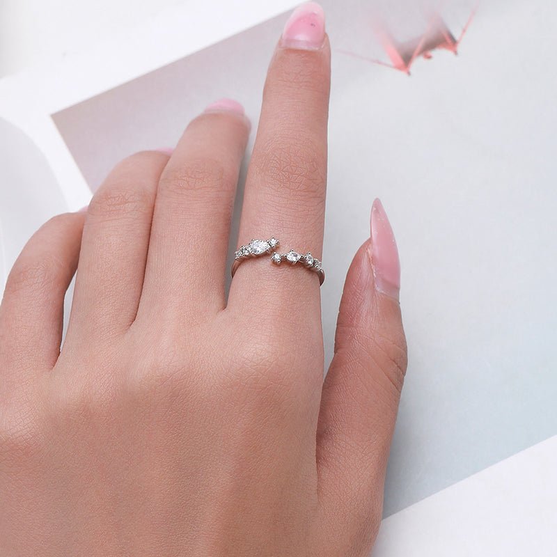 Monarch's Glory Ring - Diamoray
