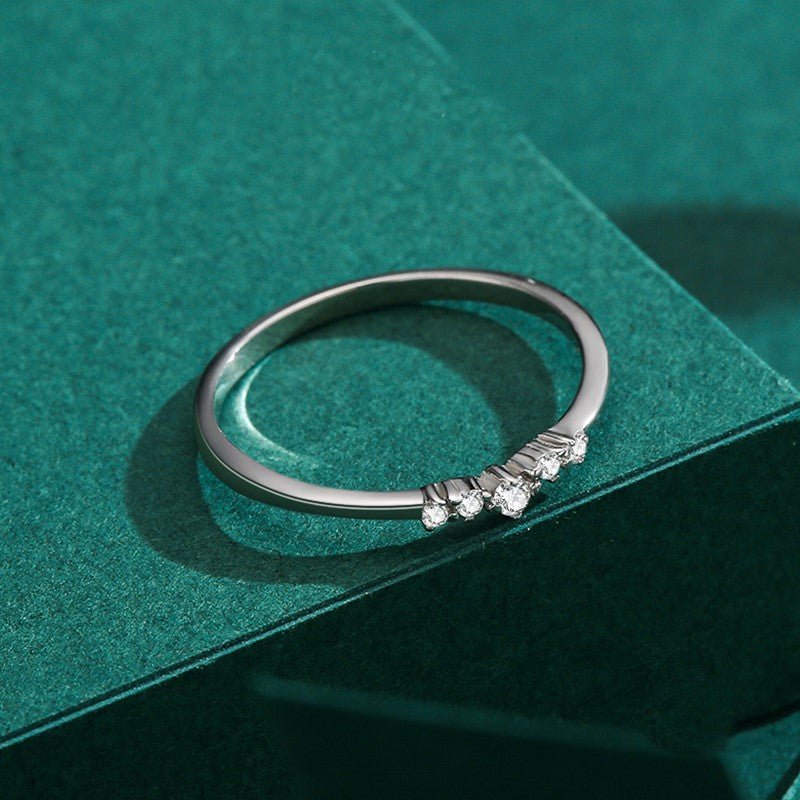 Regal Grandeur Ring - Diamoray