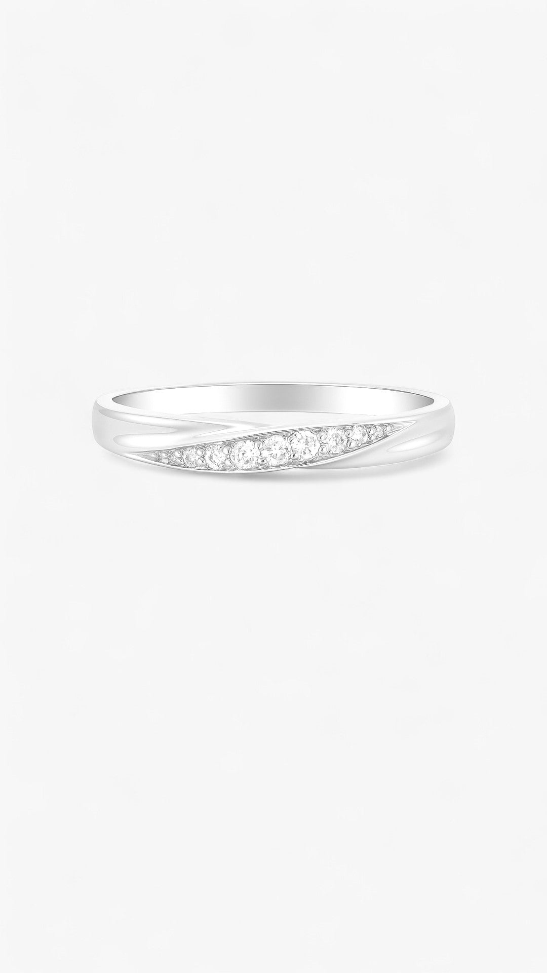 Radiant Swirl Ring