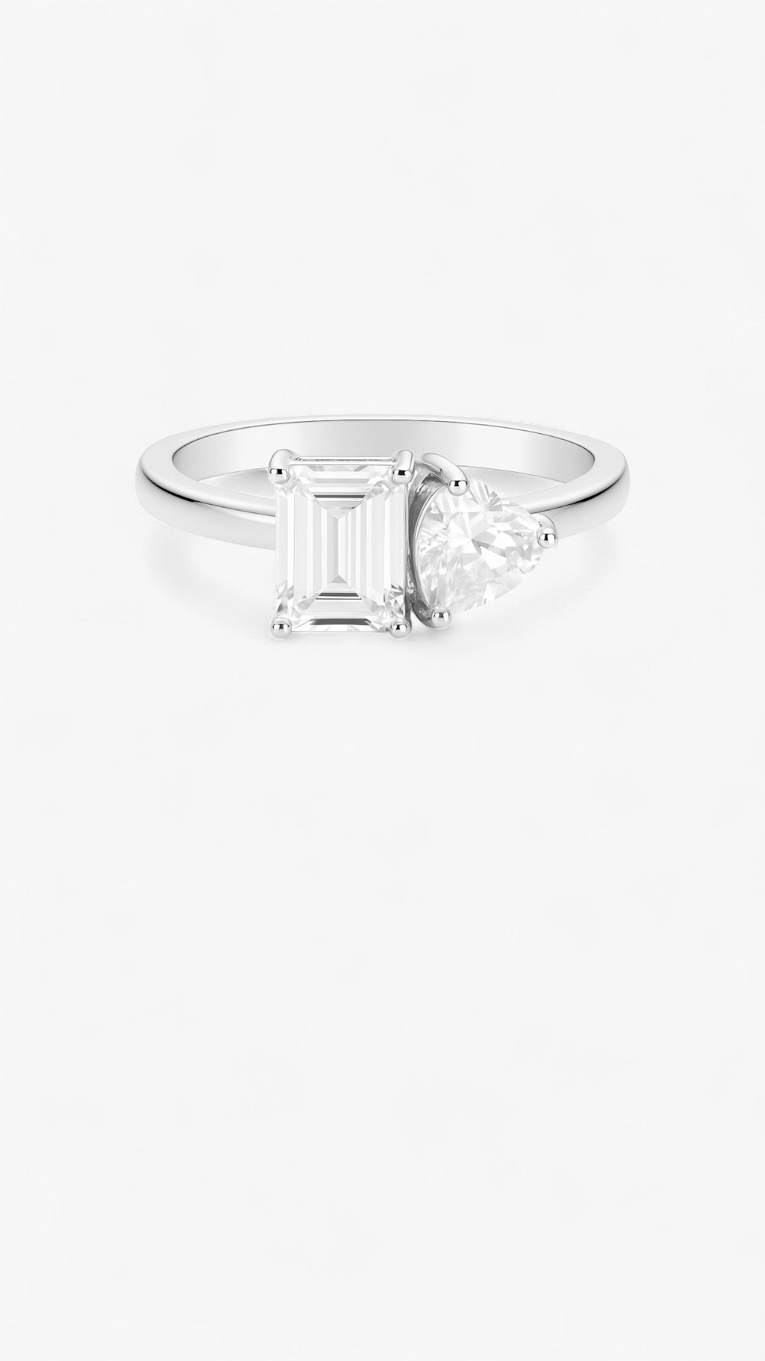 Glistening Luminescence Ring