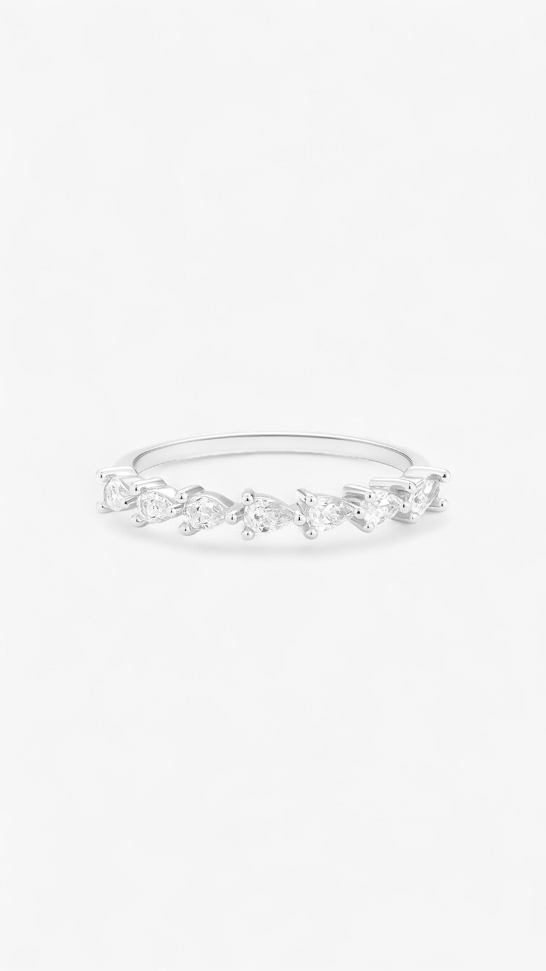 Cosmic Horizon Ring