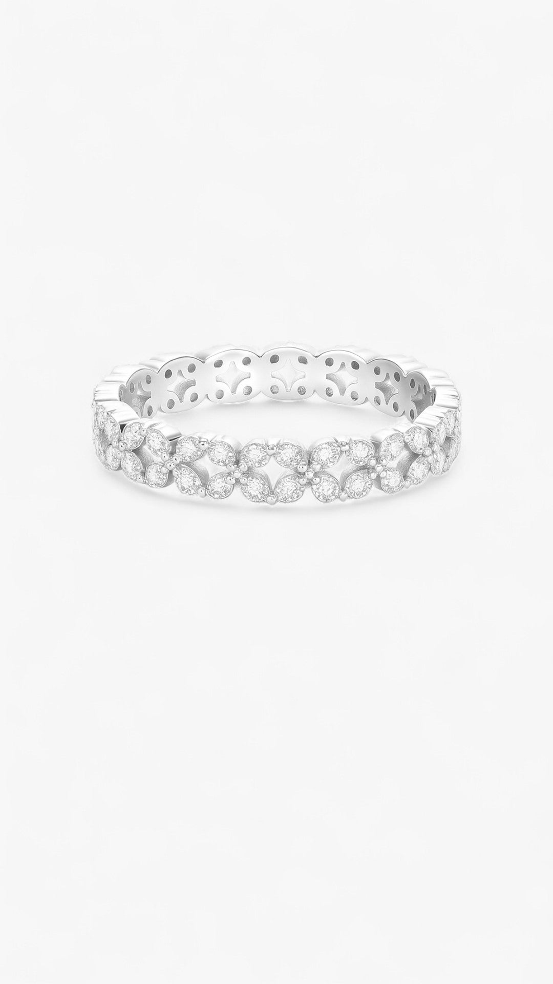 Star Cluster Ring