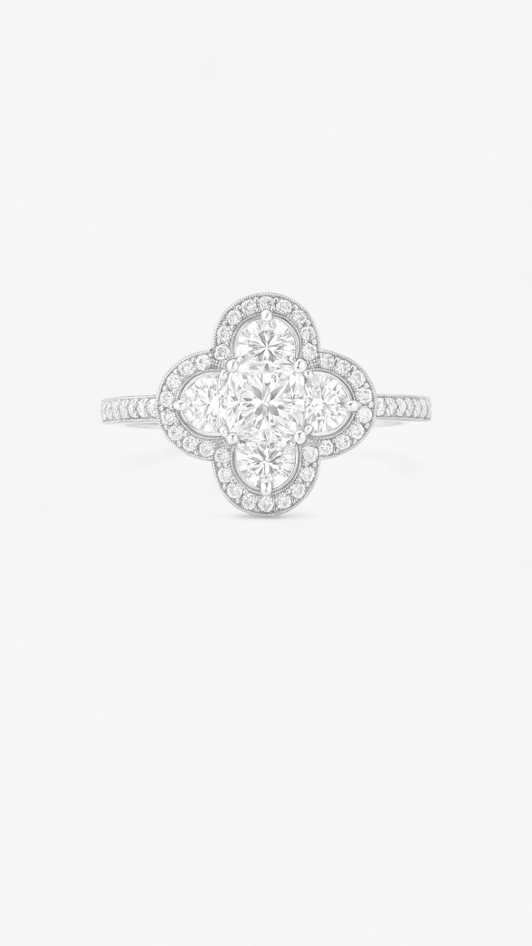 Clover Elegance Ring