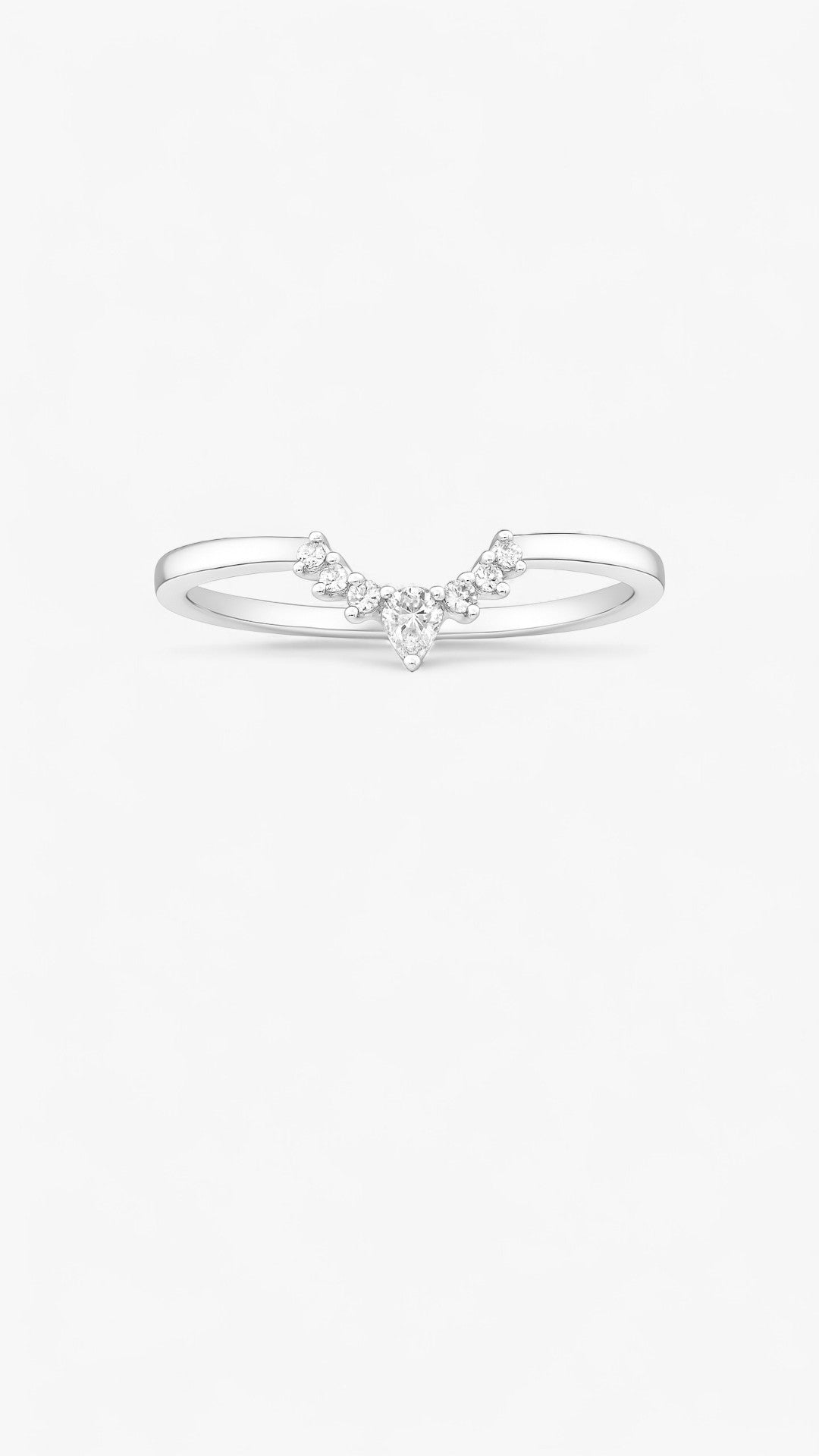 Elegant Mystique Ring