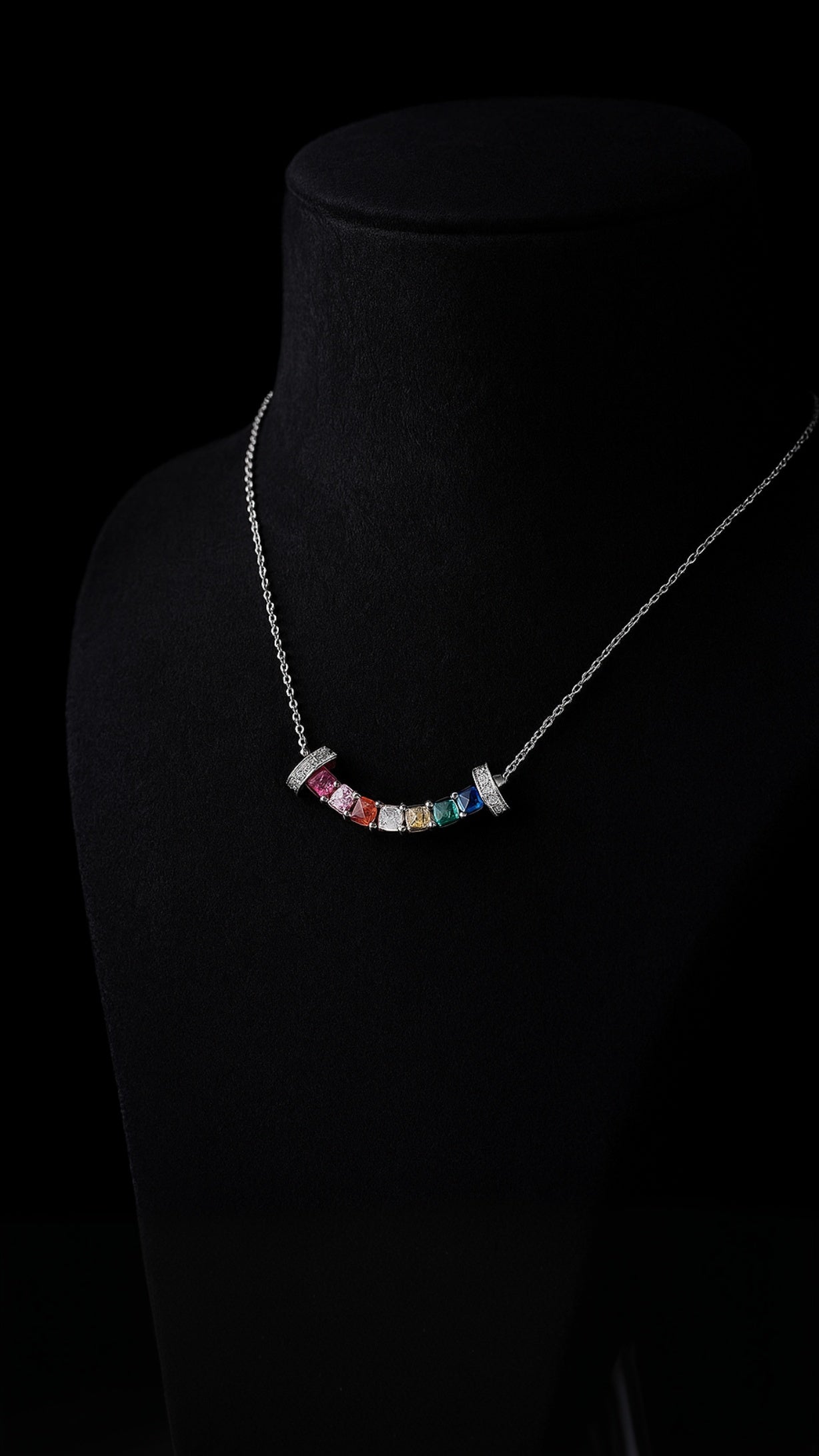 Collar Rainbow Radiance