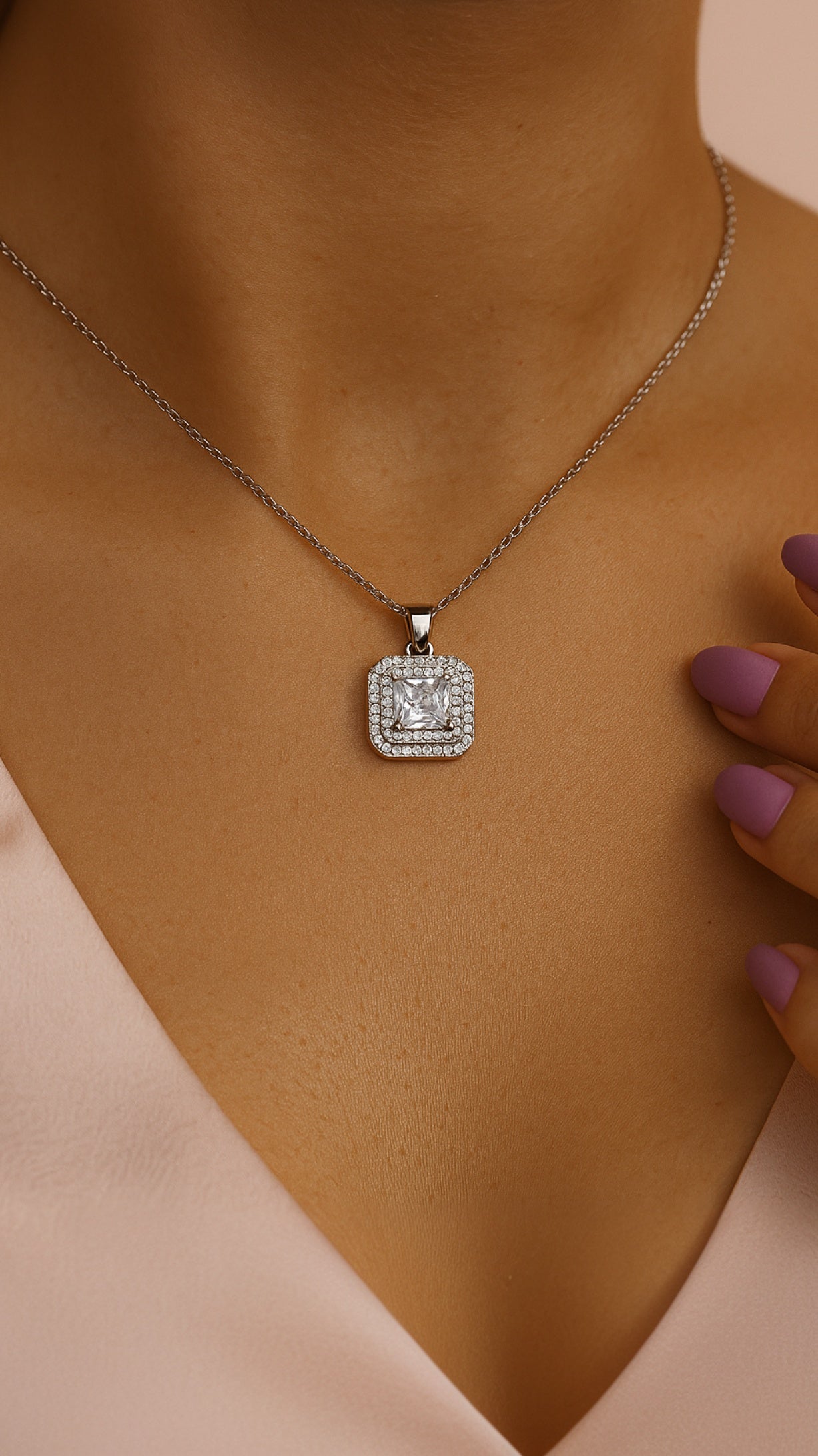 Astral Gleam Necklace