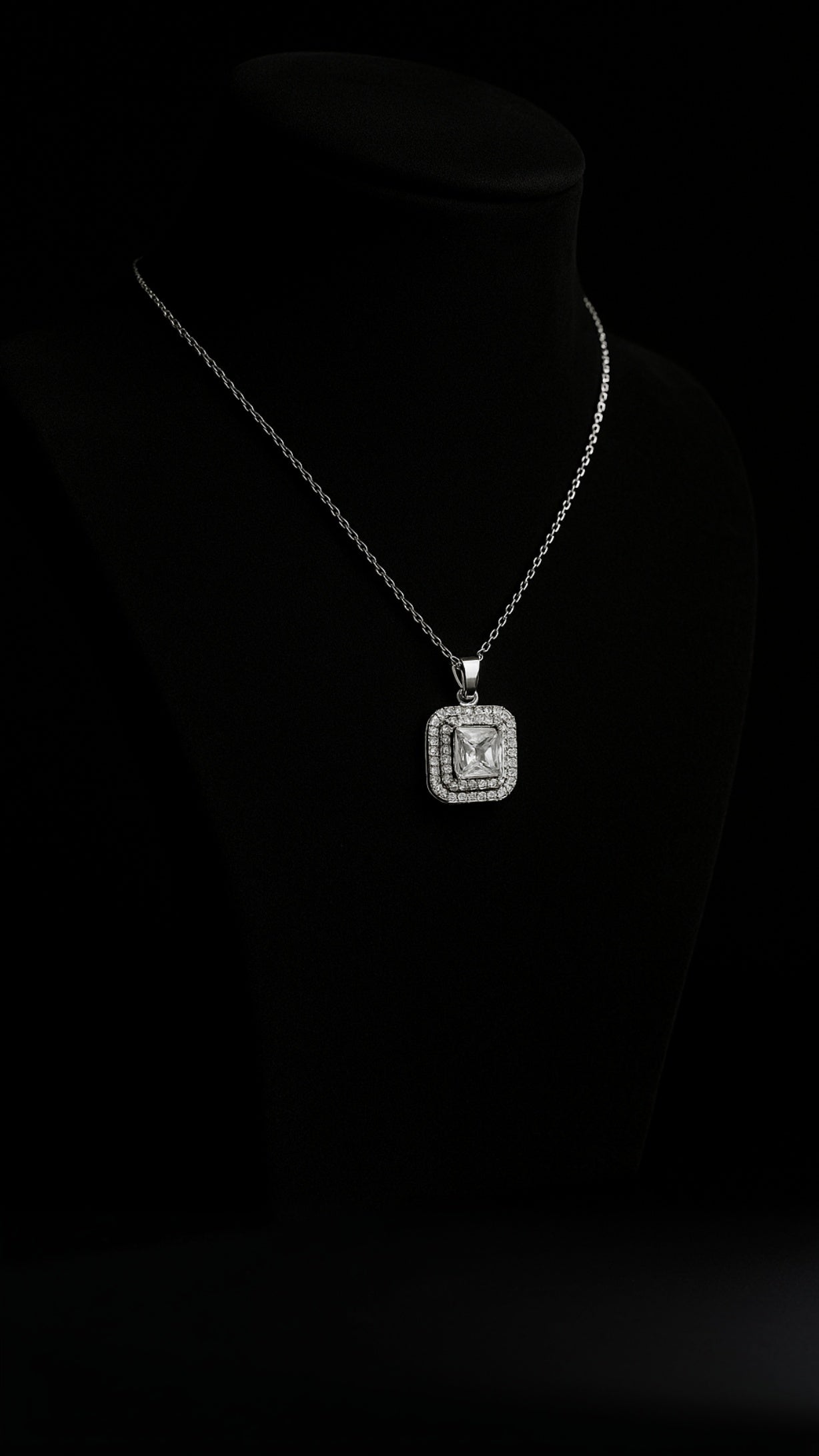 Astral Gleam Necklace