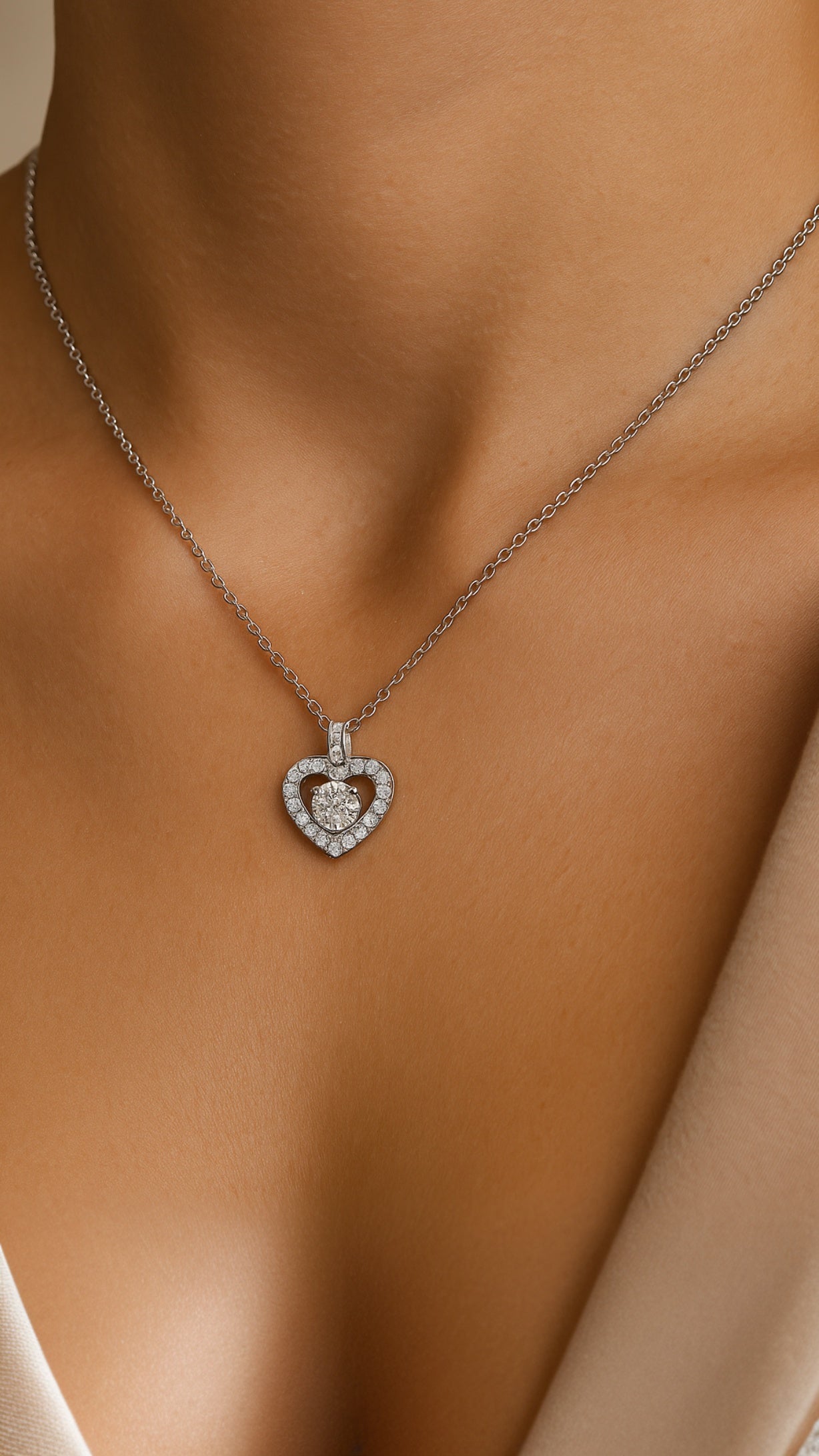 Heartline Glow Necklace