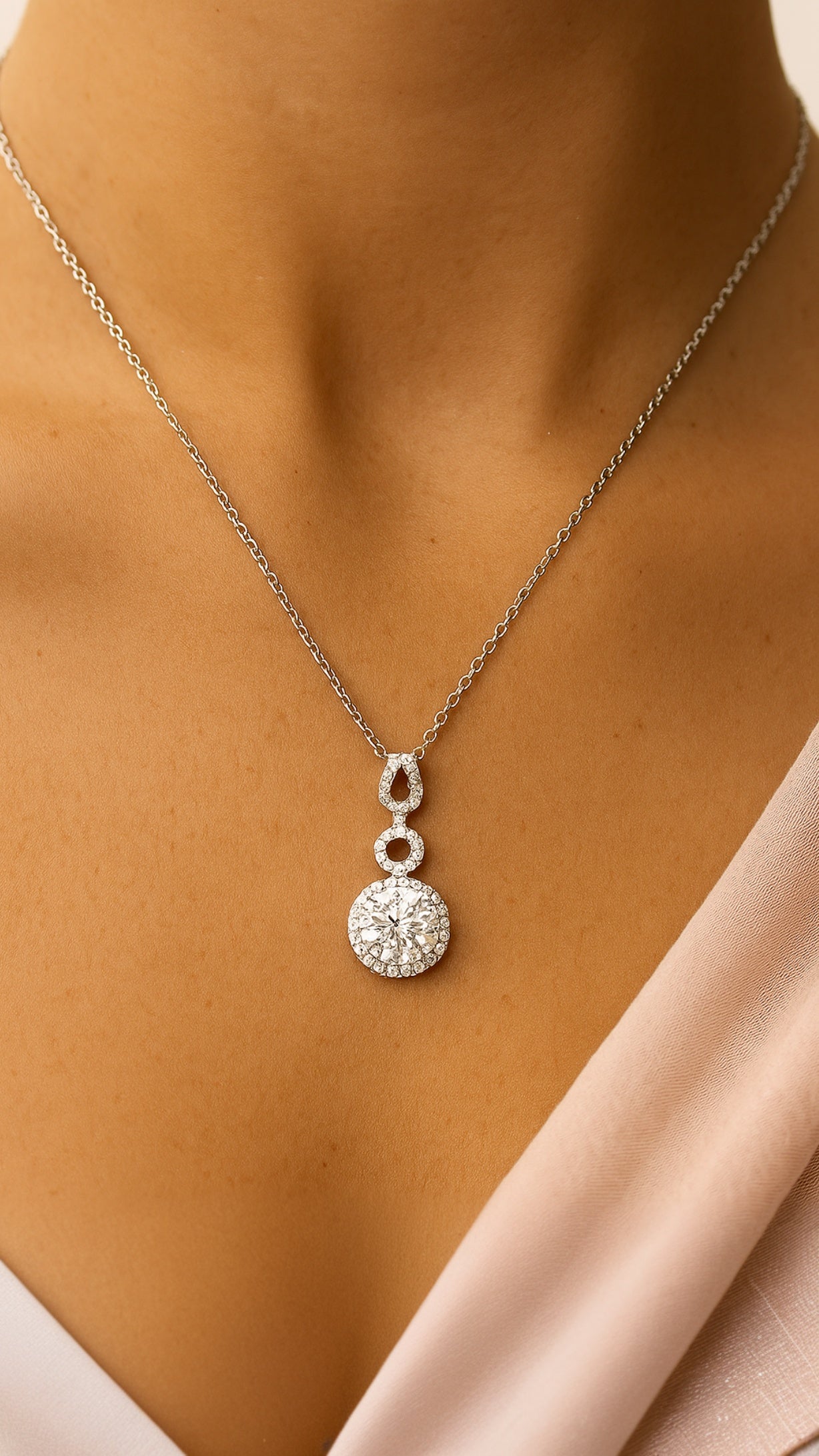 Stardust Veil Necklace