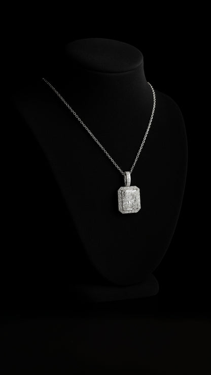 Solstice Gleam Necklace