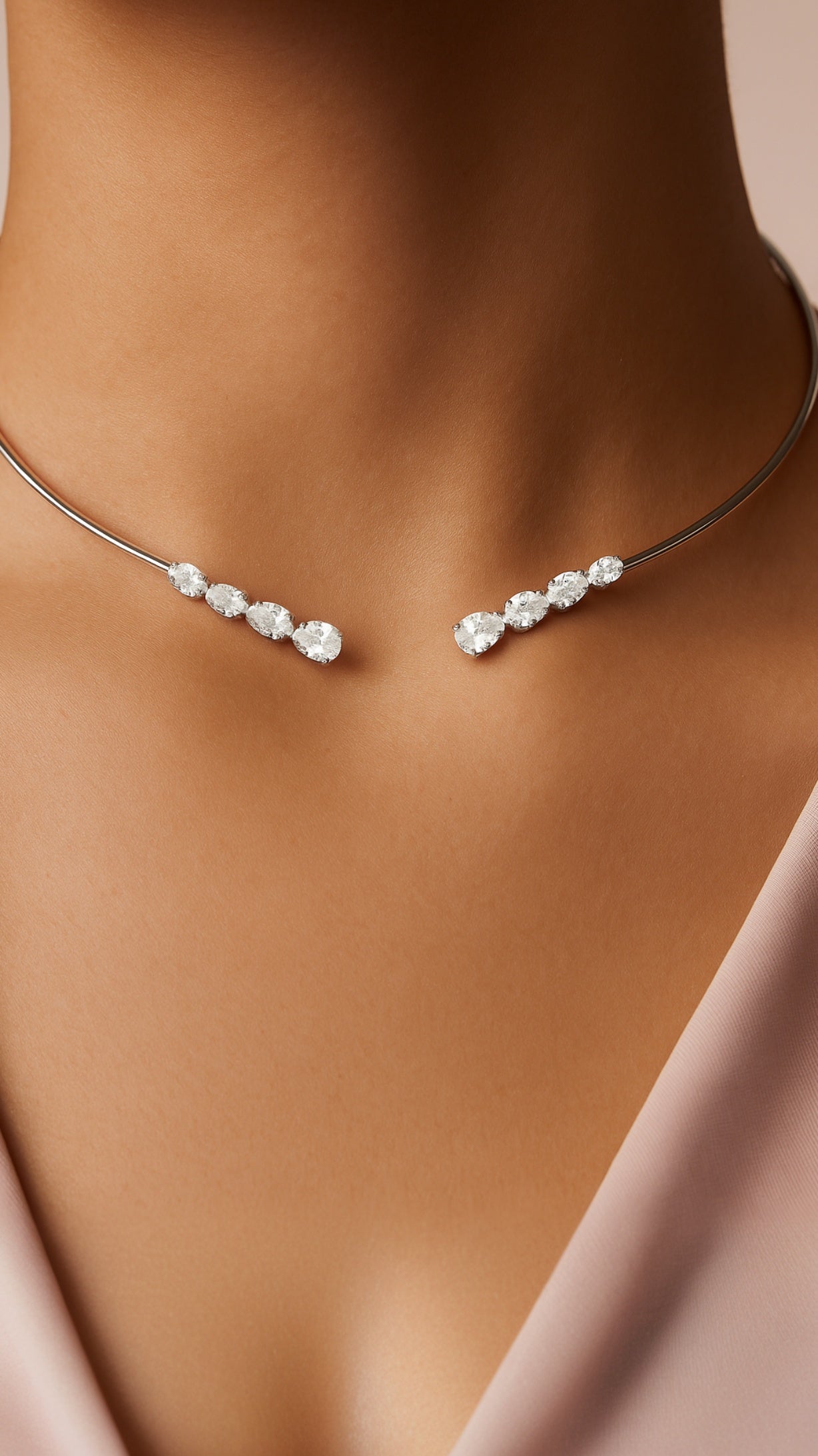 Crowned Veil Necklace