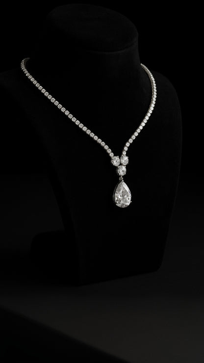 Pristine Elegance Necklace