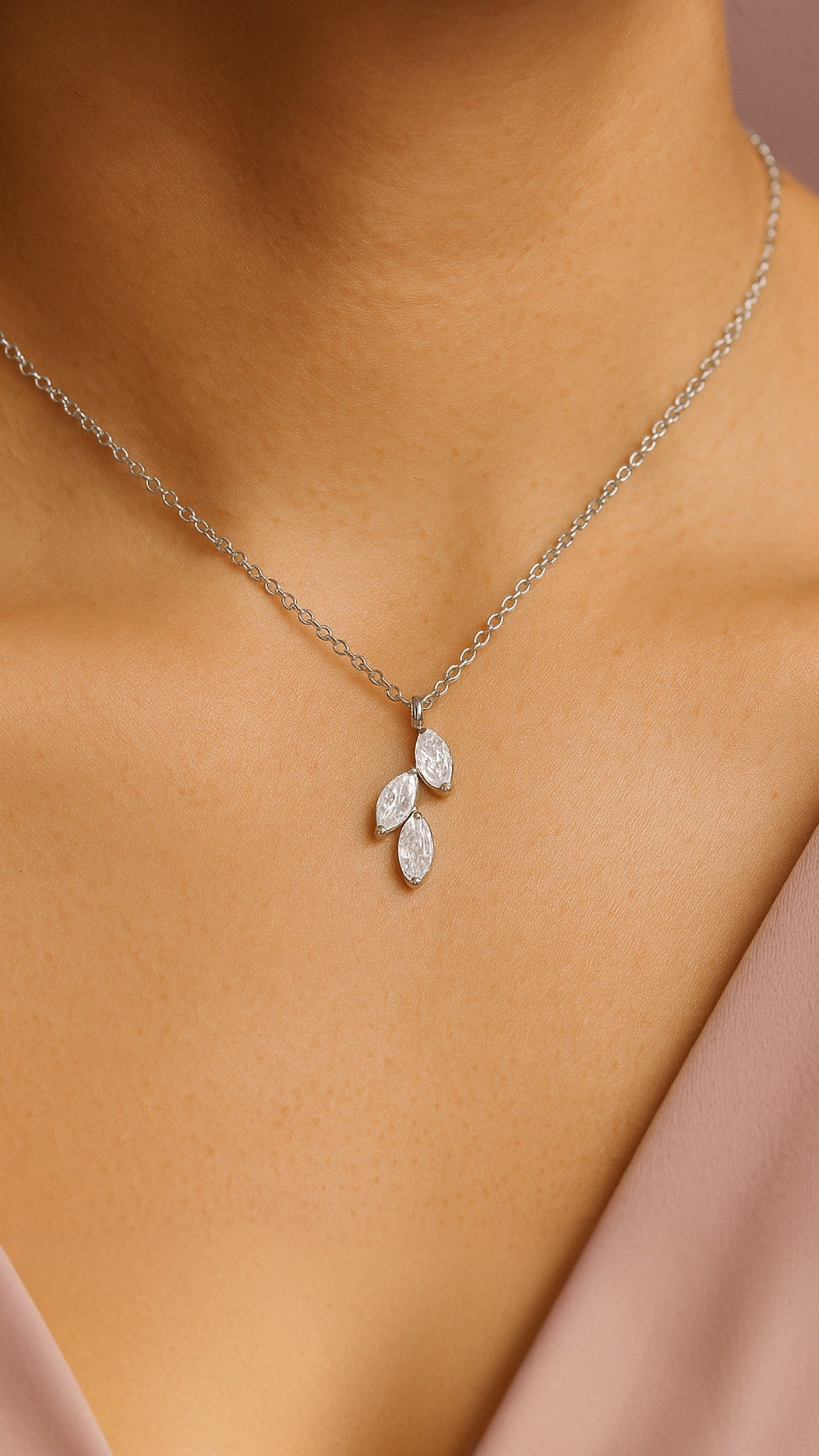 Lush Vine Necklace