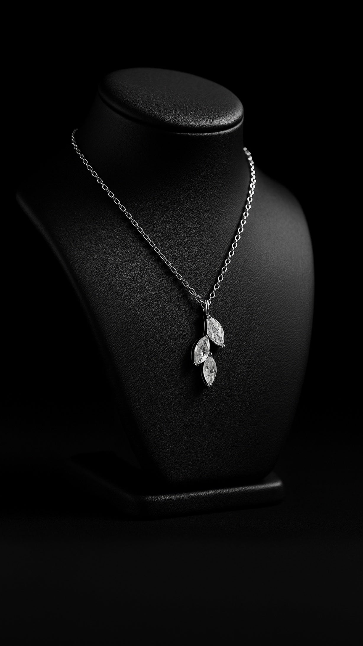 Lush Vine Necklace