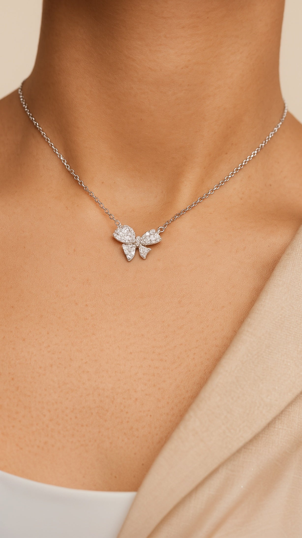 Royal Ribbon Necklace