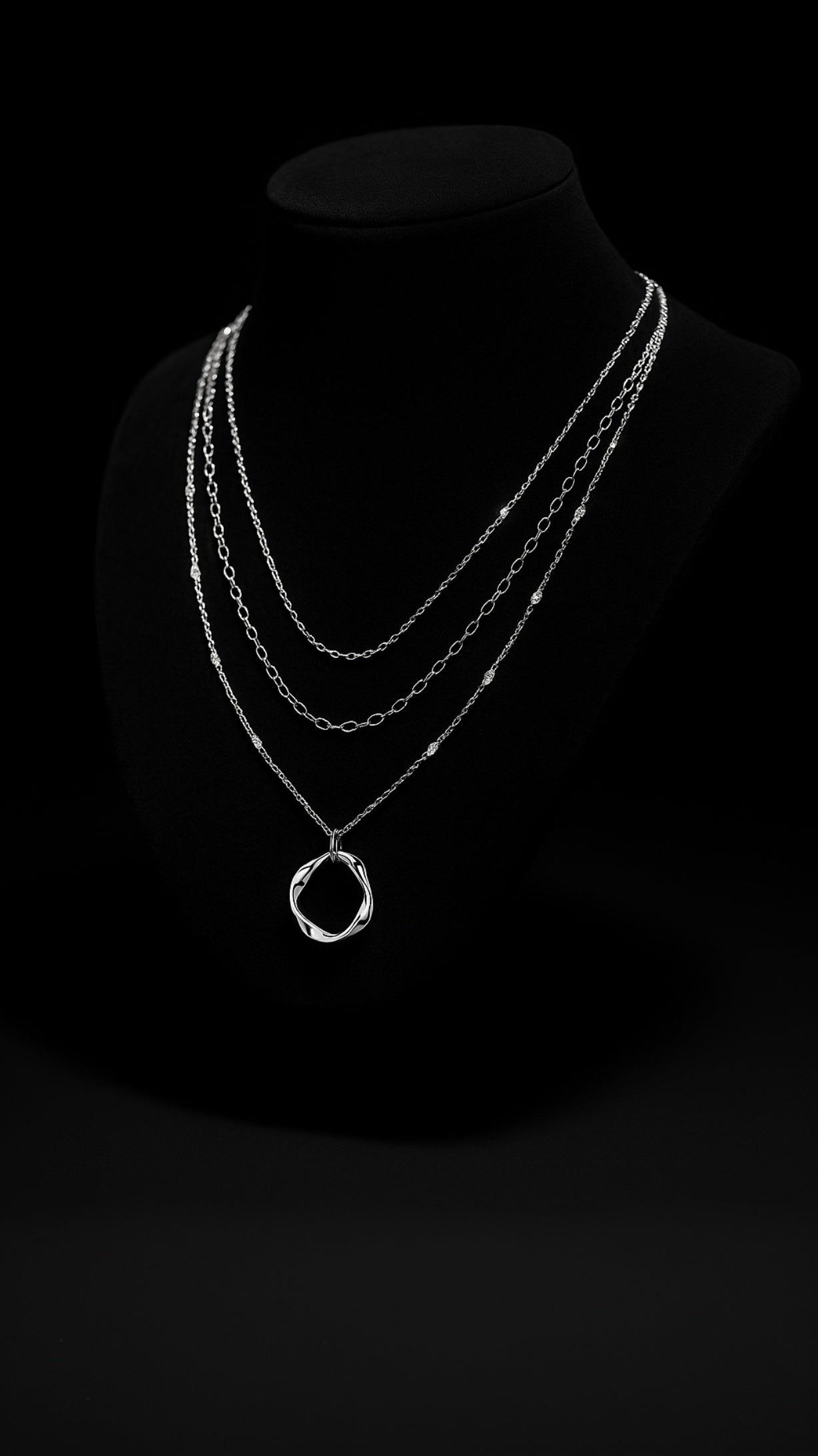 Seraphic Strand Necklace