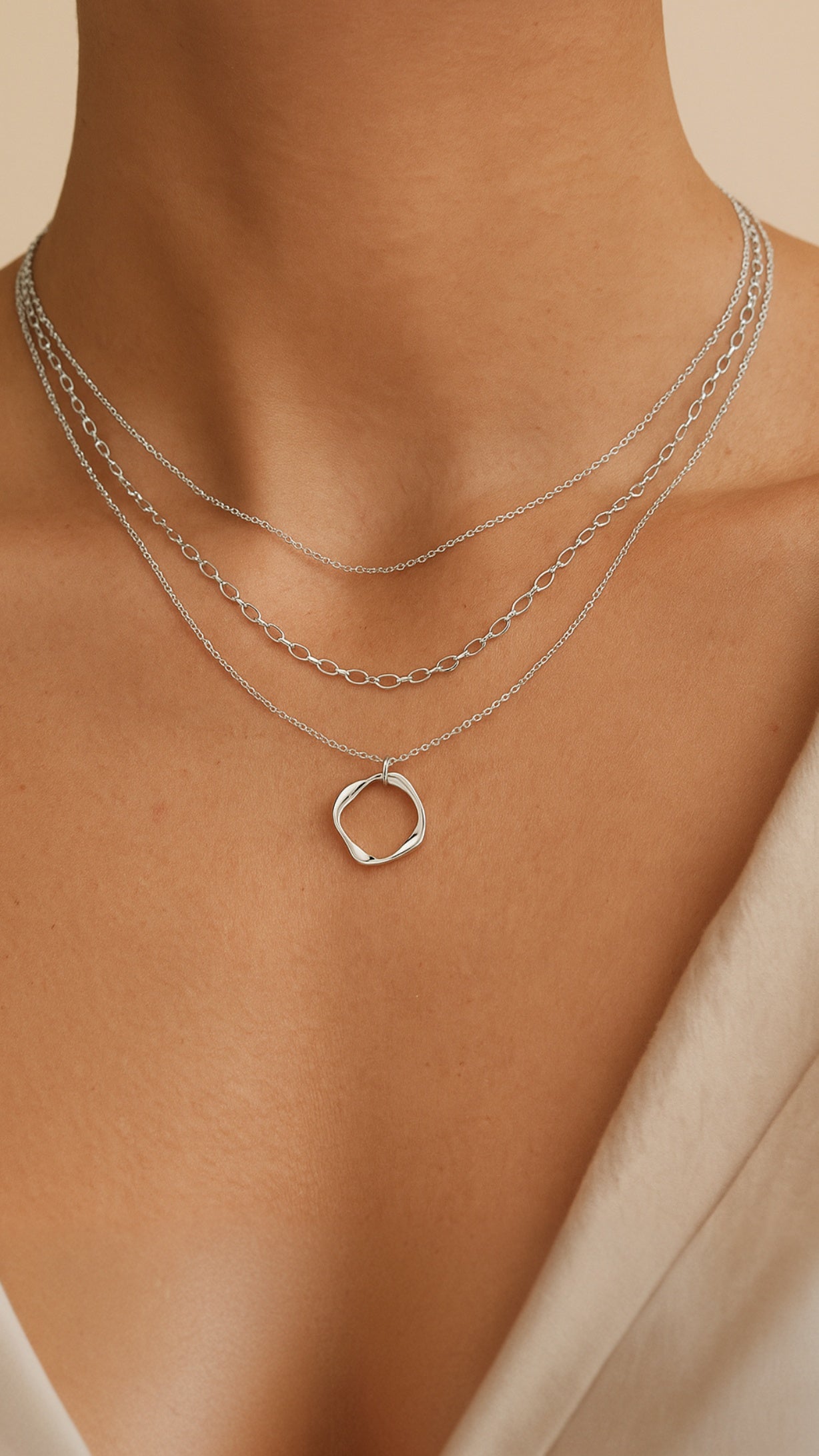 Seraphic Strand Necklace