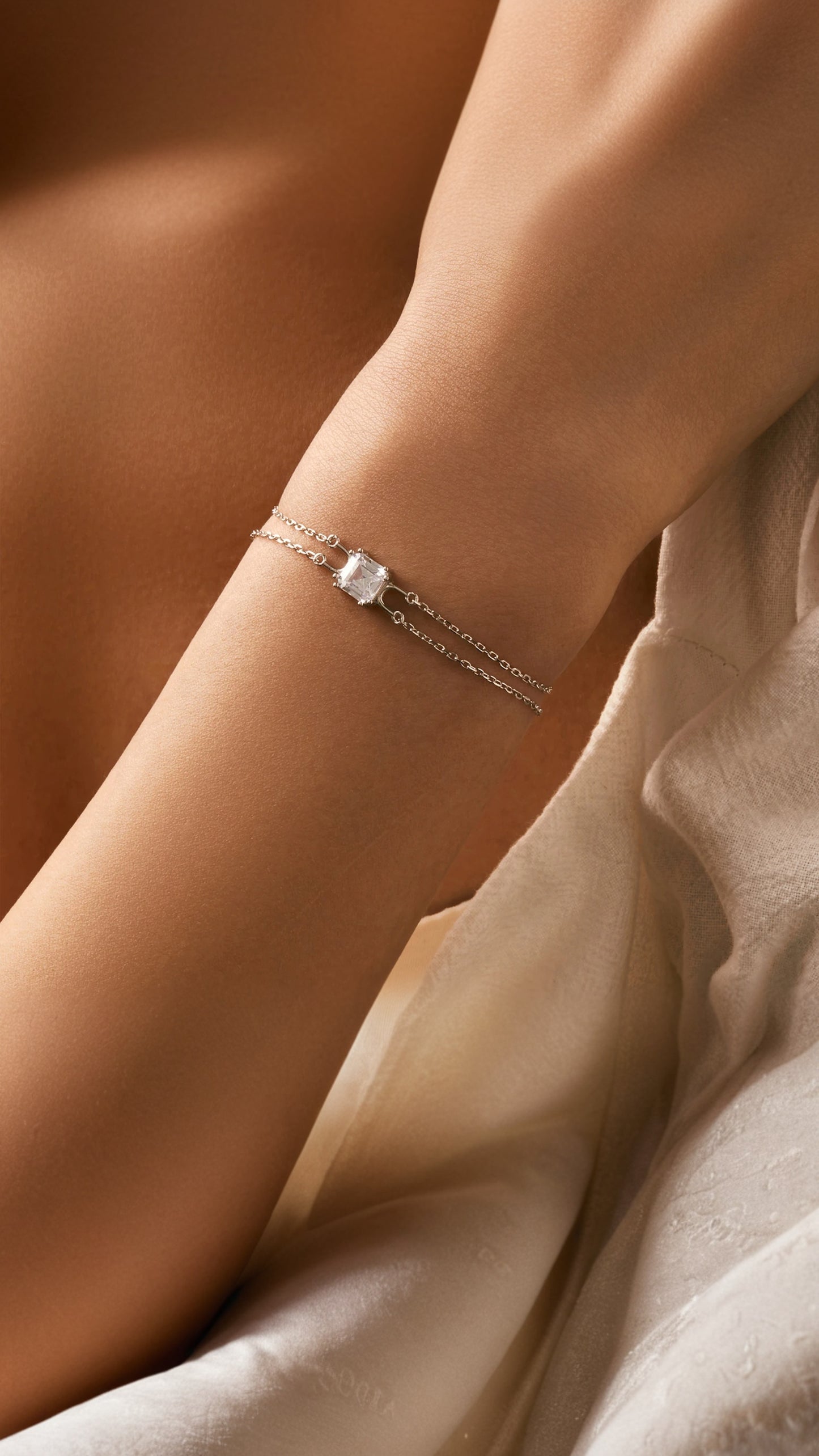 Queen's Sparkle Bracelet