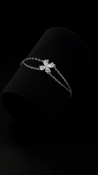 Pulsera de prestigio de pétalos