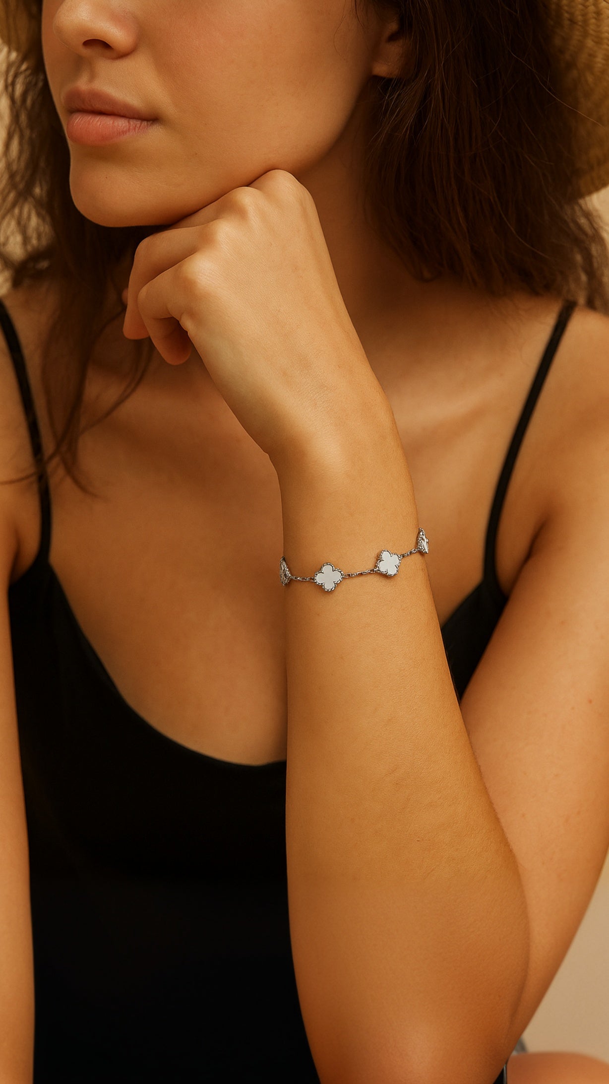 Divine Clover Bracelet