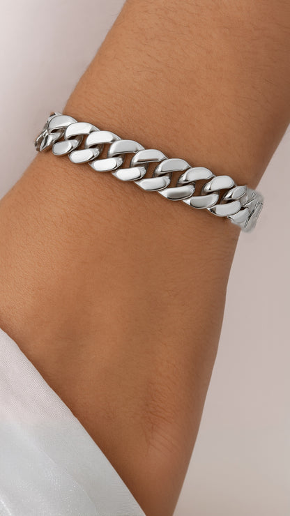 Entwined Glamour Bracelet