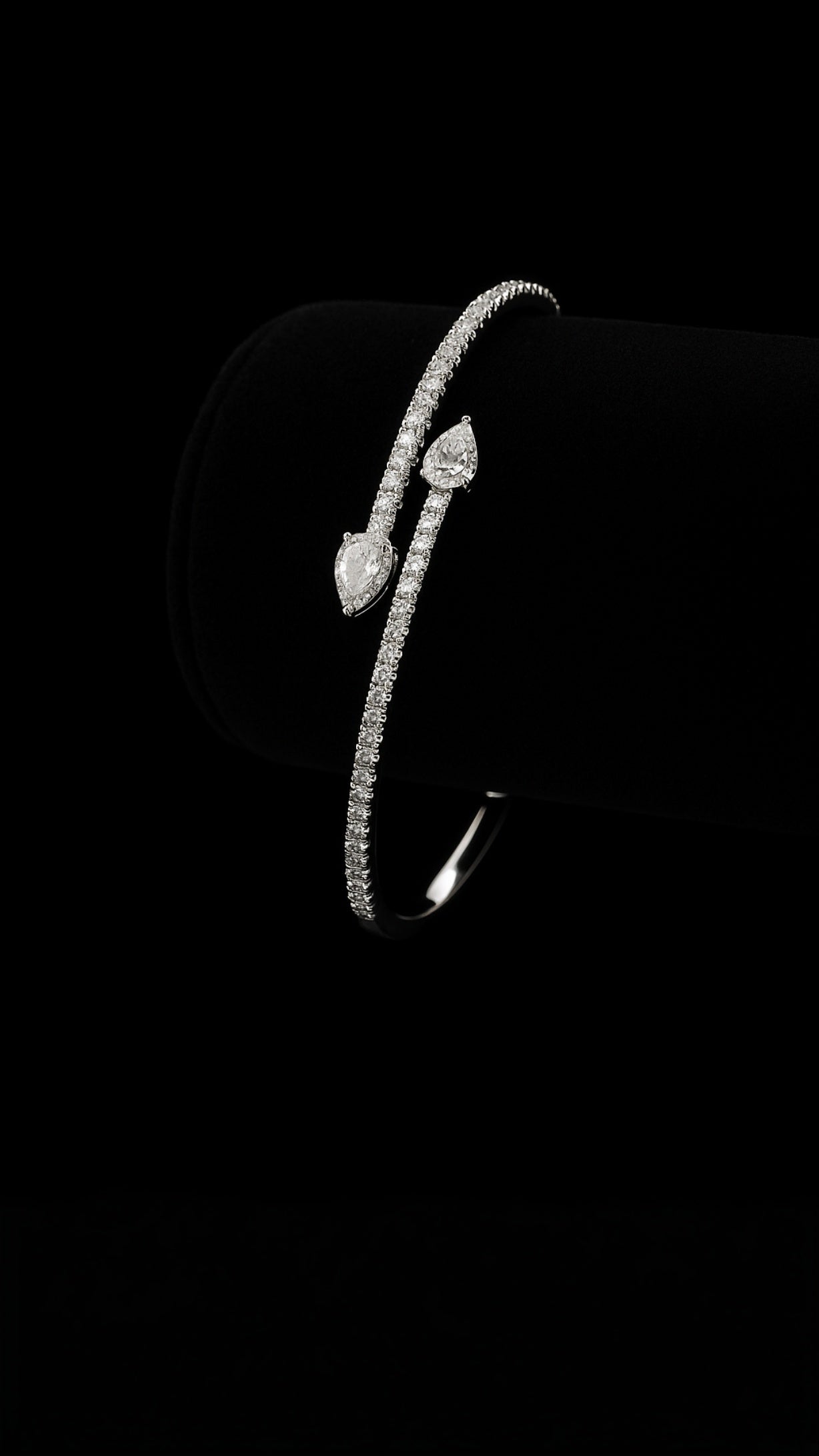 Amoura Bond Bracelet