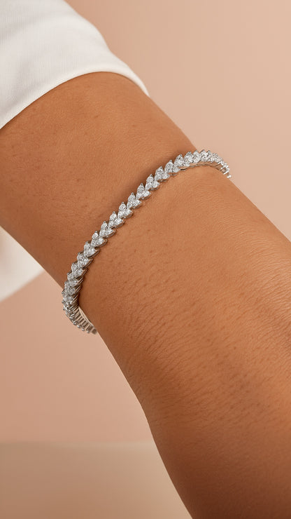 Serene Trinity Bracelet