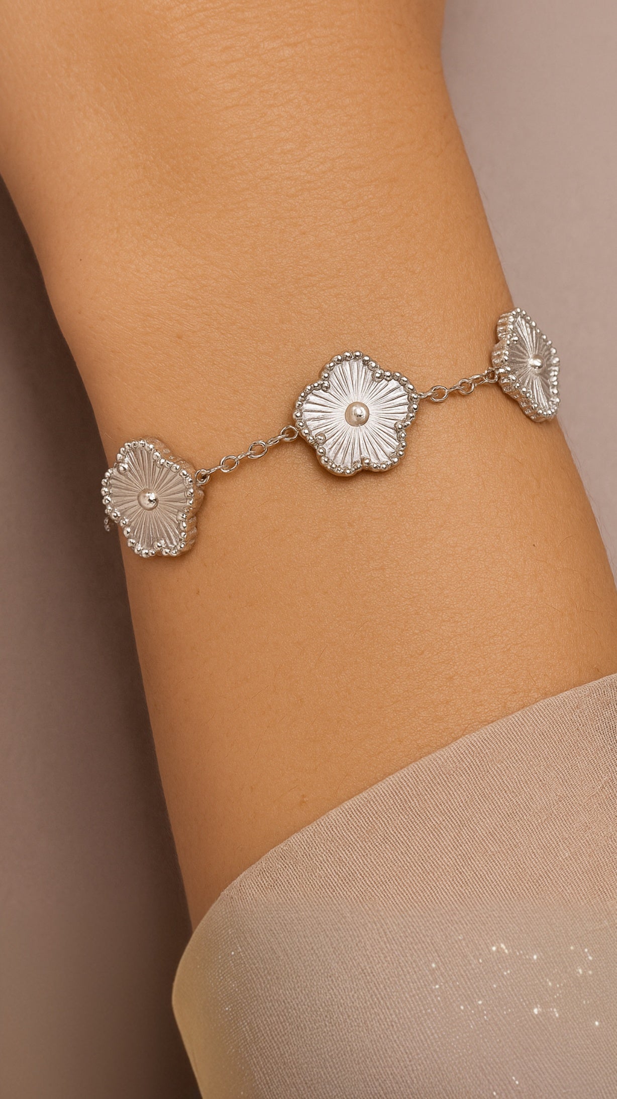 Luxury Clover Bracelet