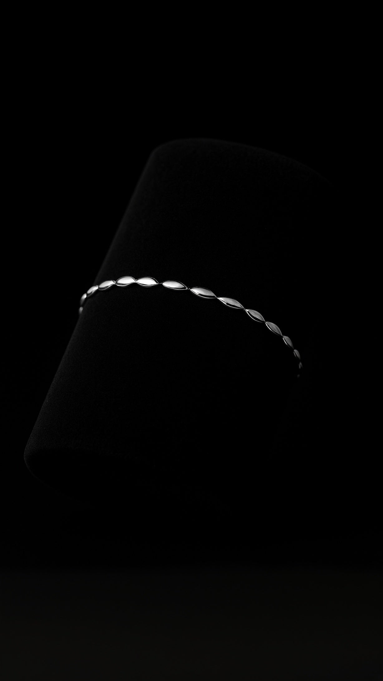 Dune Thread Bracelet