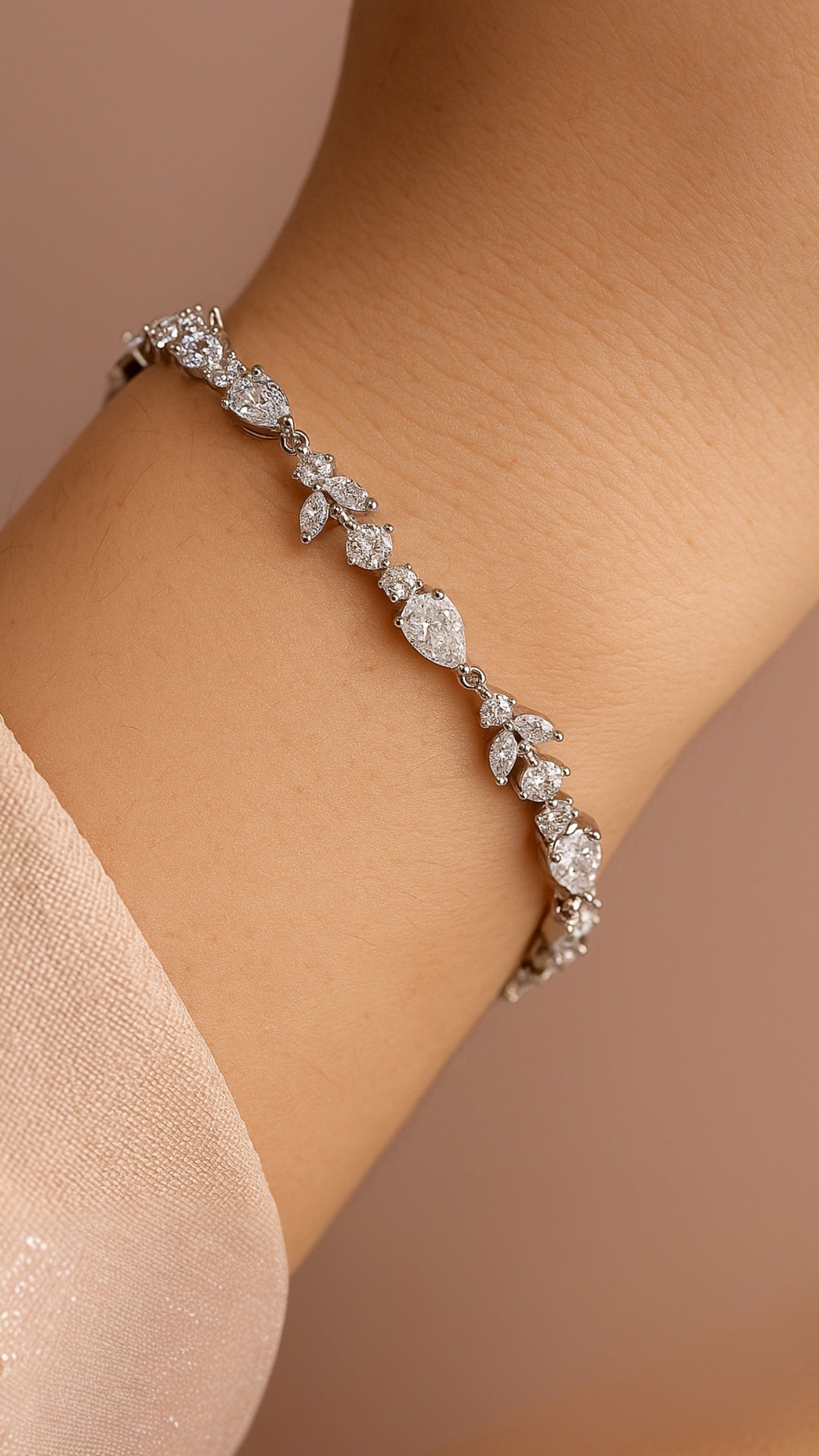 Nova Gleam Bracelet