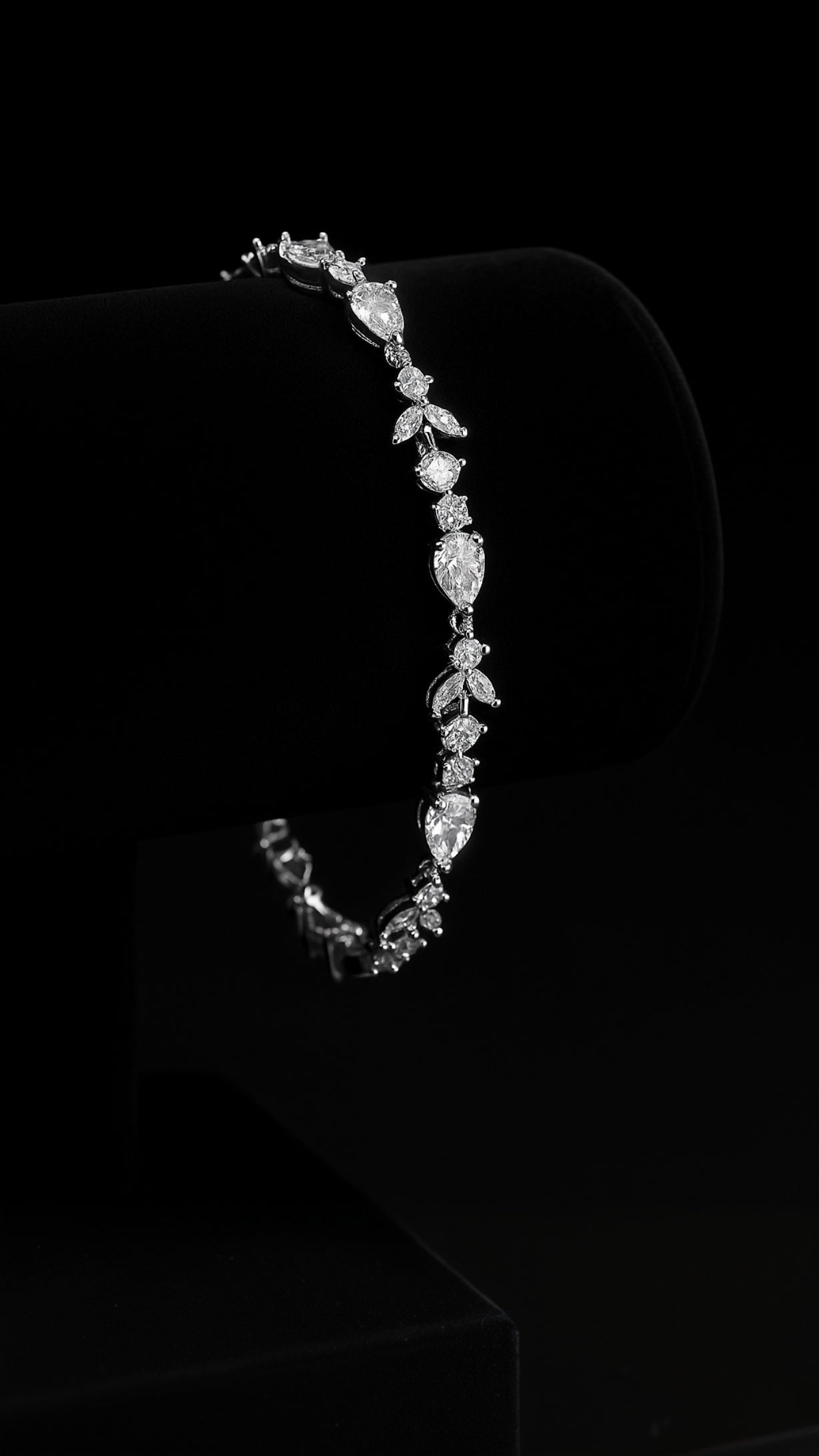 Nova Gleam Bracelet
