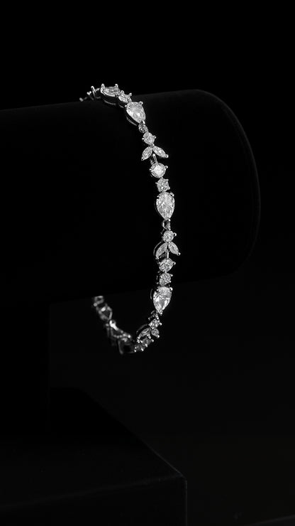 Nova Gleam Bracelet