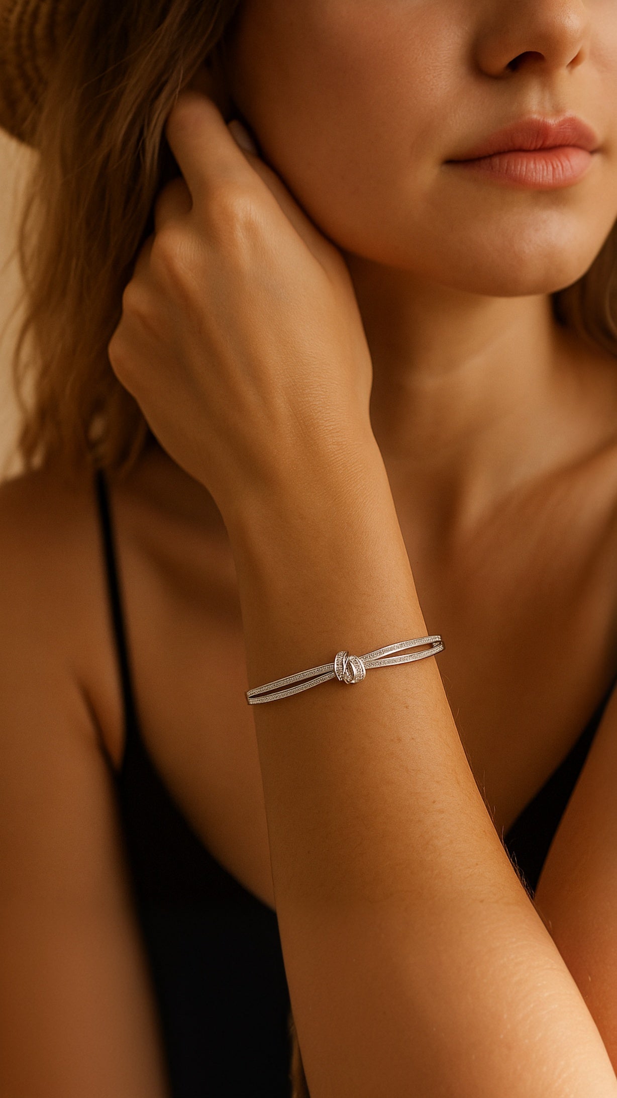 Eternal Hold Bracelet
