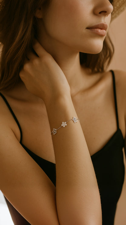 Amour Fleur Bracelet