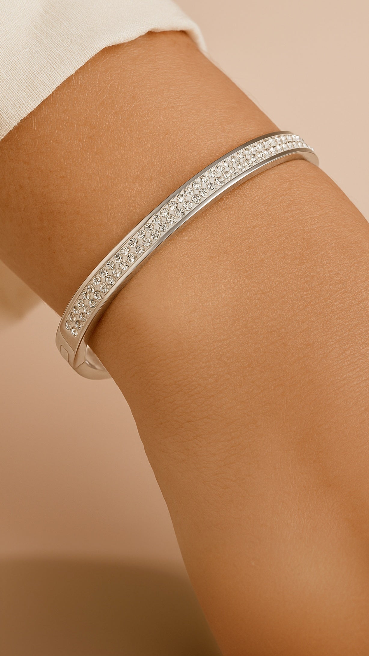 Aurora Loop Bracelet