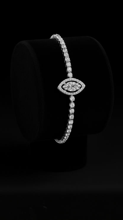 Starlit Curve Bracelet