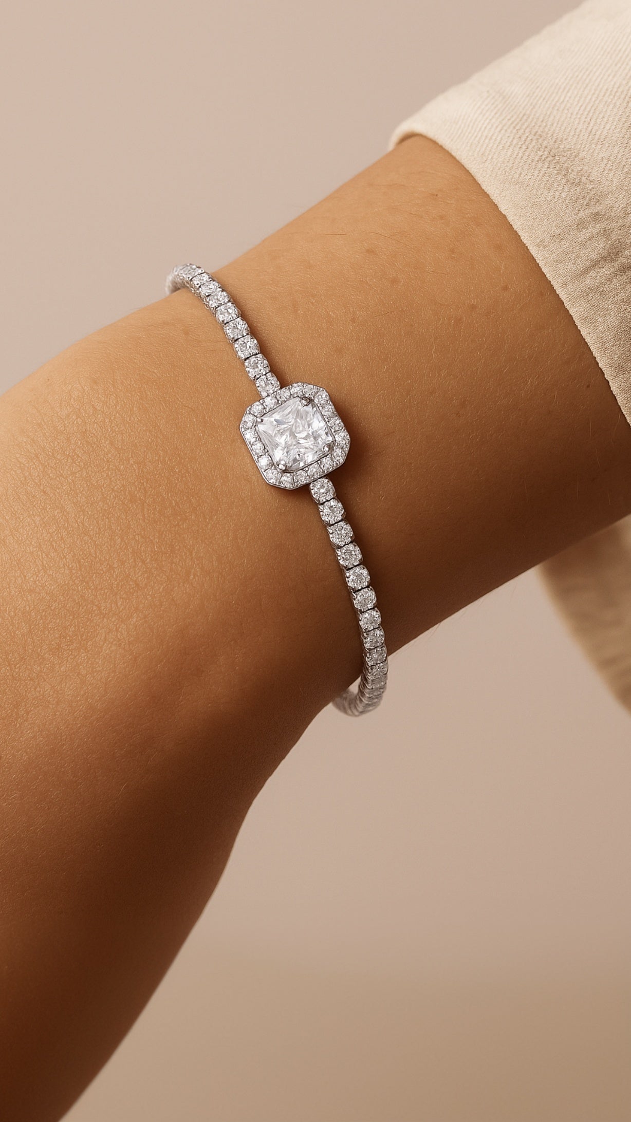 Argent Edge Bracelet
