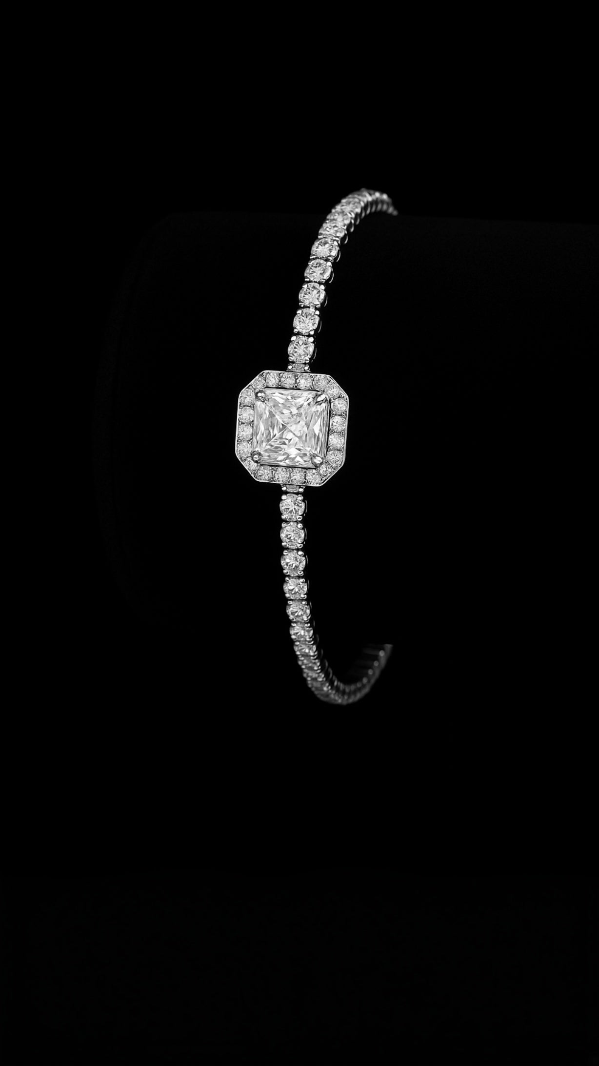 Argent Edge Bracelet